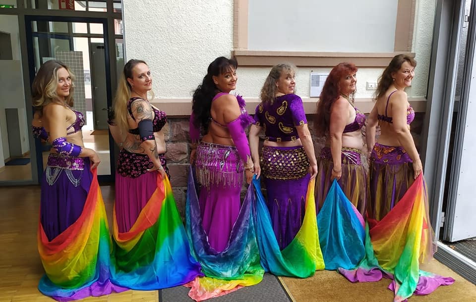 Bauchtänzerin Ayascha, Orientalischer Tanz (Bauchtanz) und Zumba ...